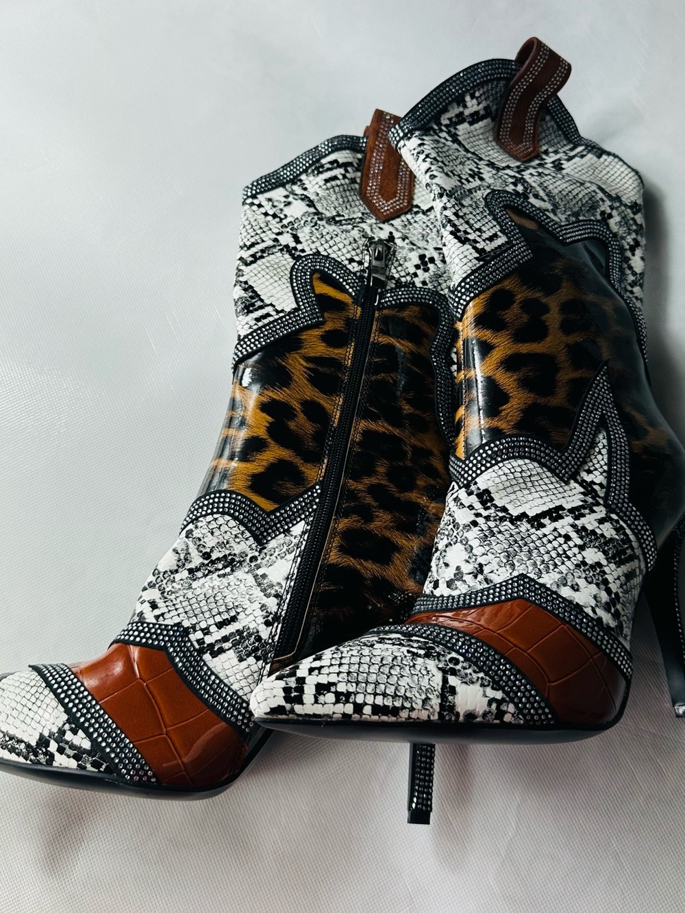 Leopard & Snake-Print Pointed Western Ankle Boots - Women's Brown/White - Picture 7 of 16